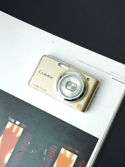 Used Panasonic Lumix DMC-FX77 gold Digital Camera [JPN only, No charger]