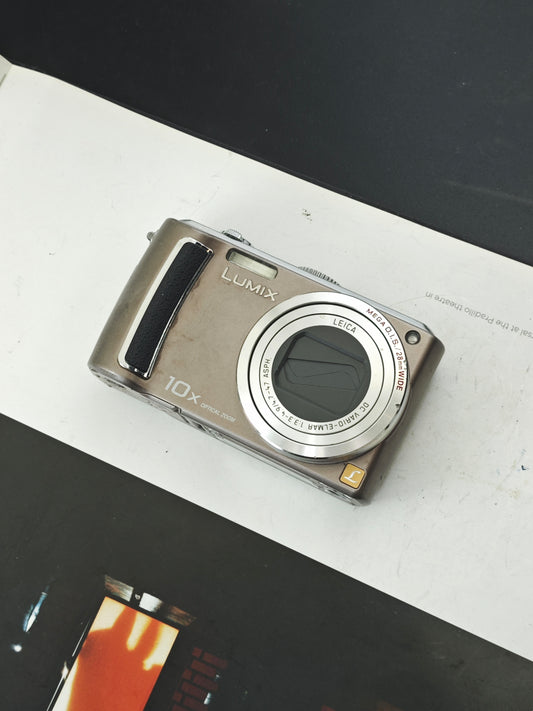 Used Panasonic Lumix DMC-TZ5 Digital Camera [JPN only, No charger]