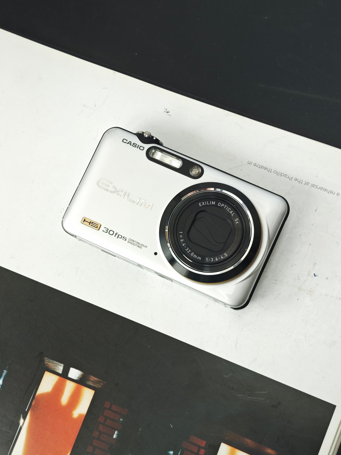 Used Casio EXILIM EX-FC100 silver Digital Camera [No charger]