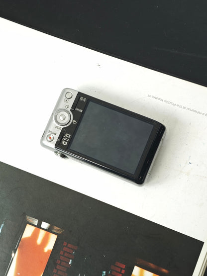 Used Sony Cyber Shot DSC-WX200 silver Digital Camera [JPN only]