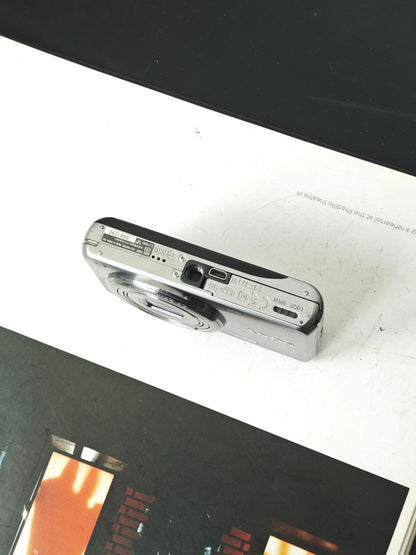 Used Sony Cyber Shot DSC-WX200 silver Digital Camera [JPN only]