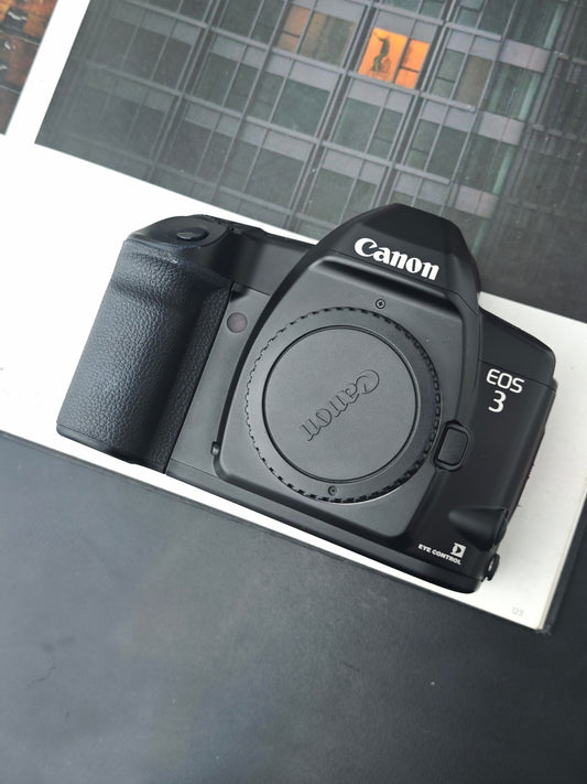 Canon EOS 3 body Film Camera [with box]