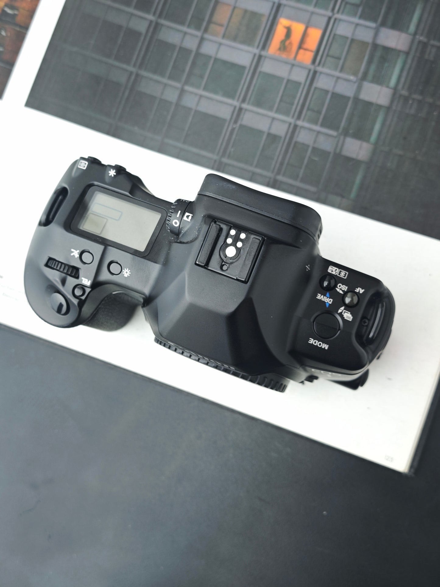 Canon EOS 3 body Film Camera [with box]