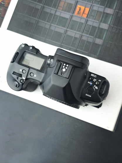 Canon EOS 3 body Film Camera [with box]