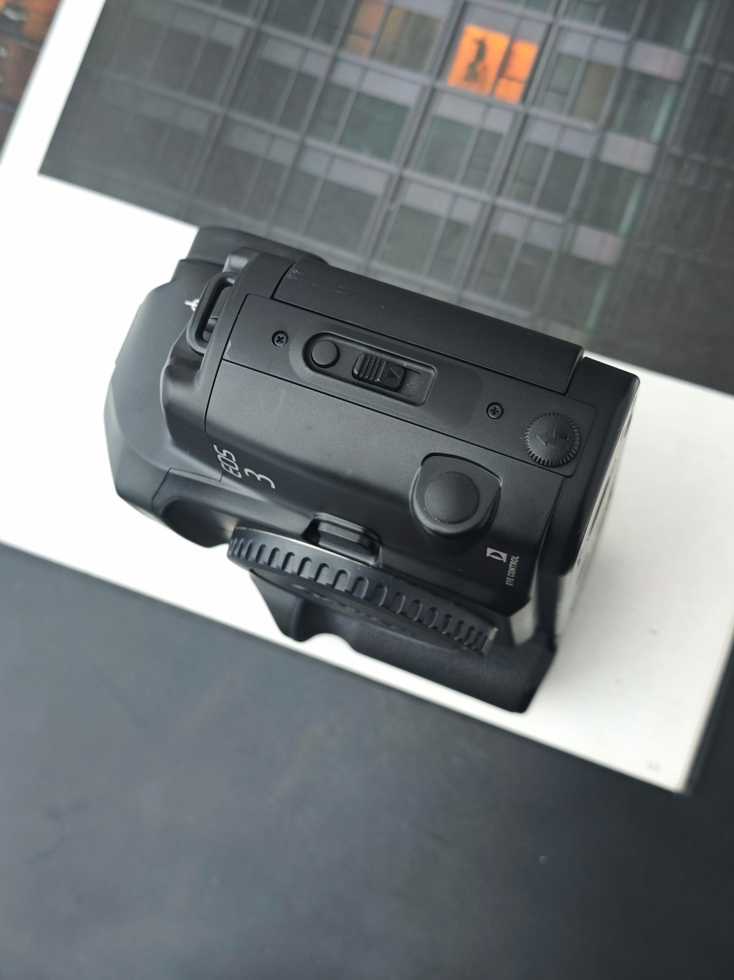 Canon EOS 3 body Film Camera [with box]
