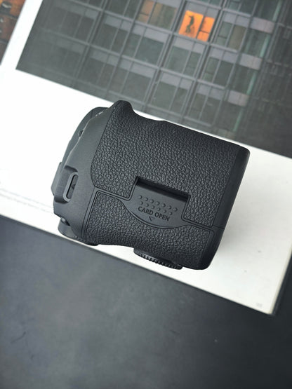 Used Canon EOS 7D Mark II (G) body Digita Camera [with box] Shutter Count 1033