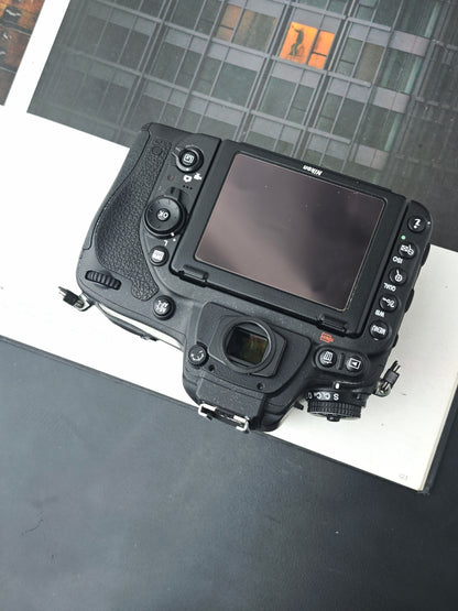 Used Nikon D750 body Digital Camera [with box] Shutter Count 174k #2056878