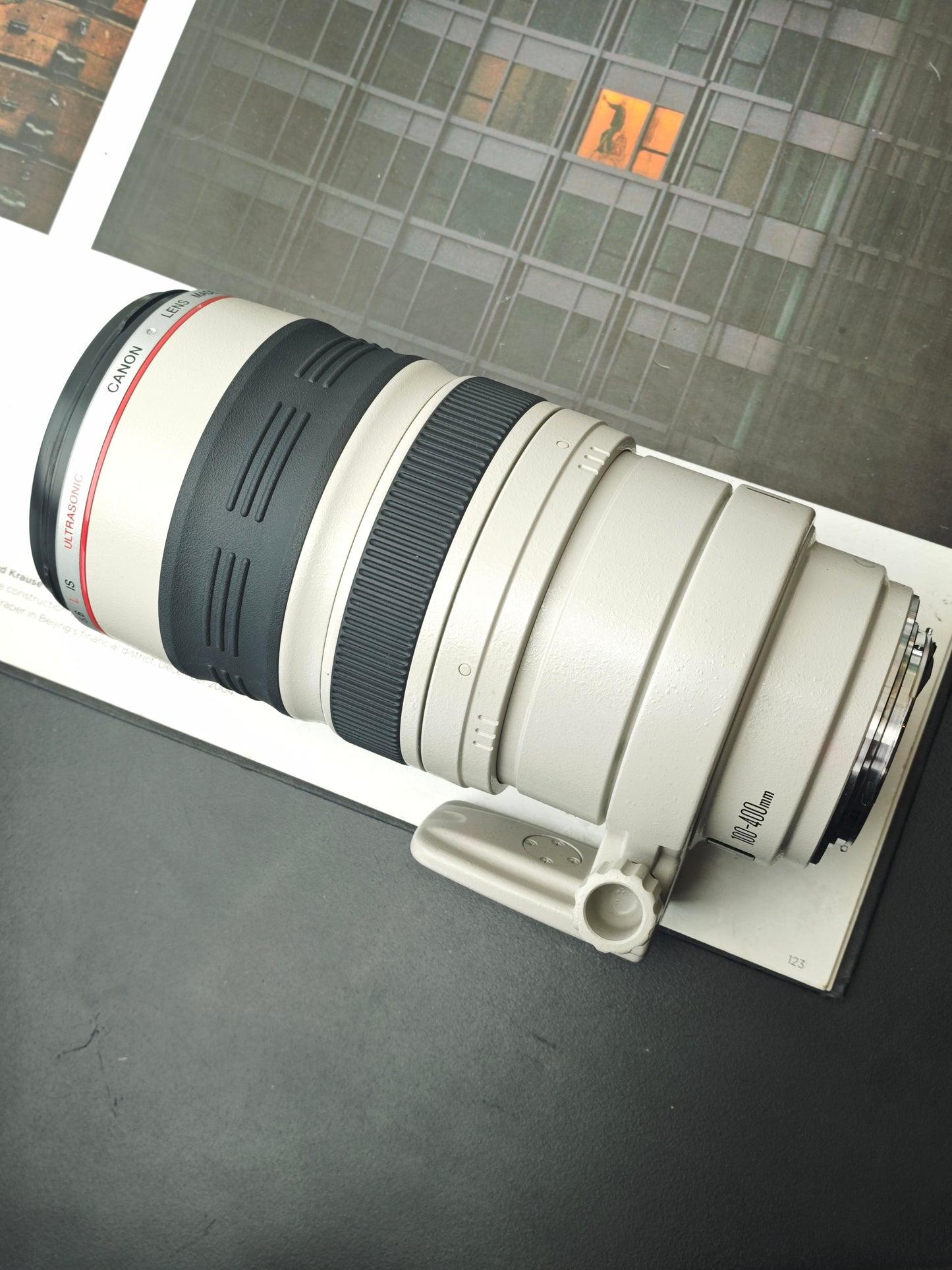 Canon Zoom Lens EF 100-400mm F4.5-5.6 L IS #429918