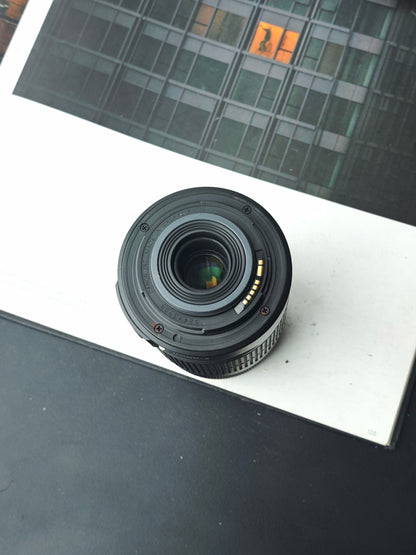 Canon Zoom Lens EF-S 55-250mm F4-5.6 IS #52443908