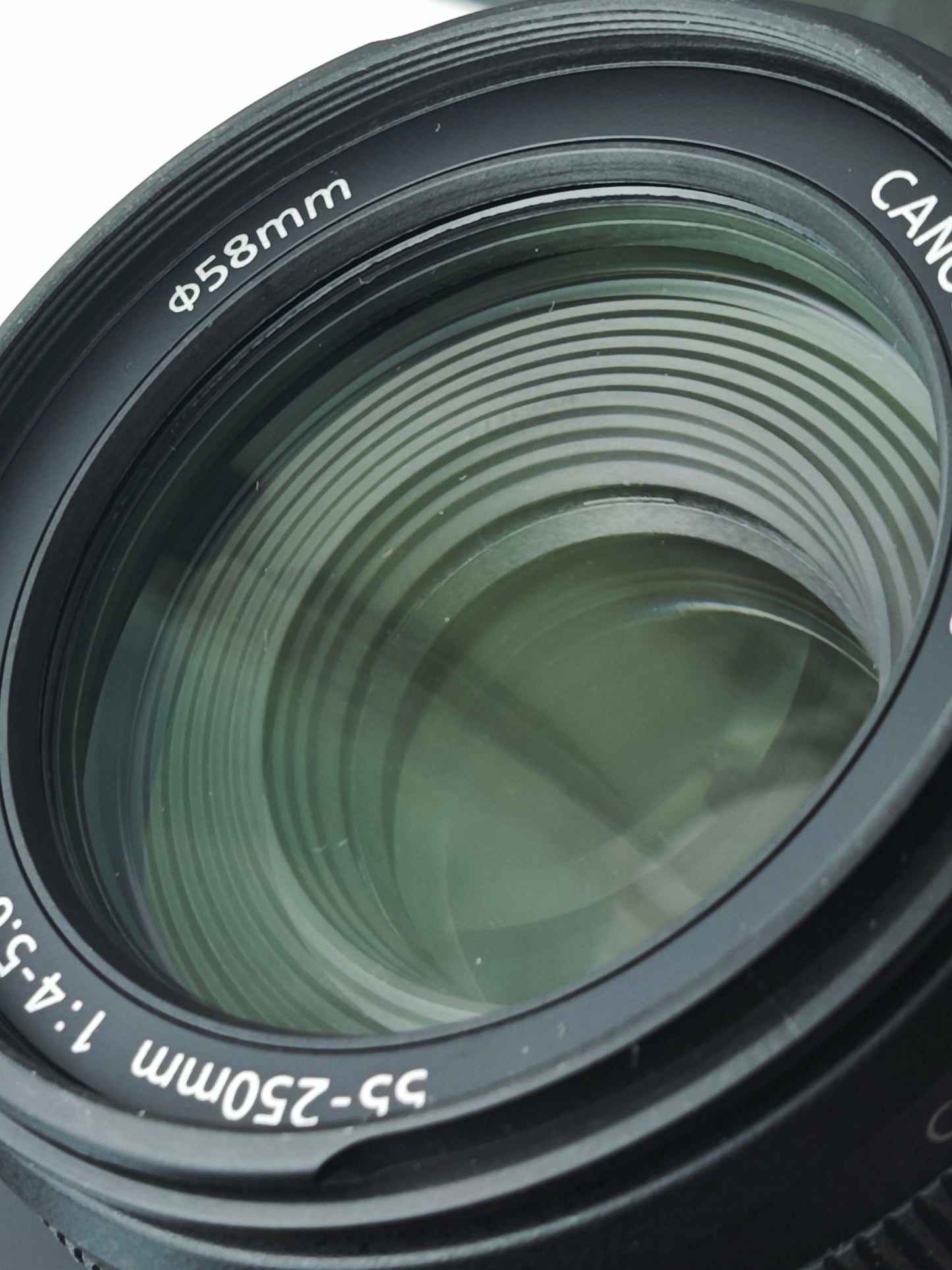 Canon Zoom Lens EF-S 55-250mm F4-5.6 IS STM #4741118315