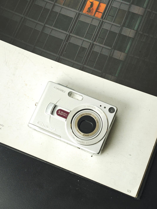 Used Casio EXILIM EX-Z50 Digital Camera [with box]