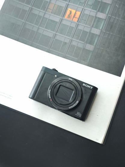 Used Sony Cyber-Shot DSC-WX500 Digital Camera [JPN only, No charger]