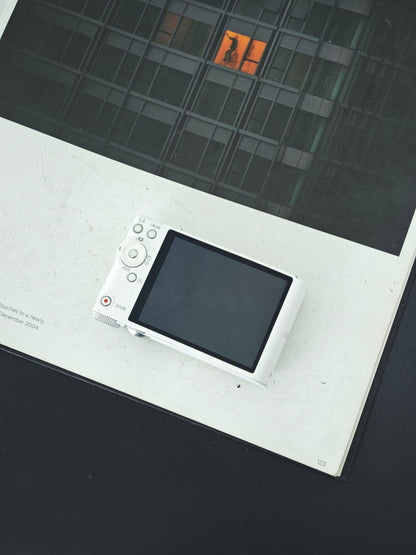 Used Sony Cyber-shot DSC-WX300 white Digital Camera [JPN only, No charger]