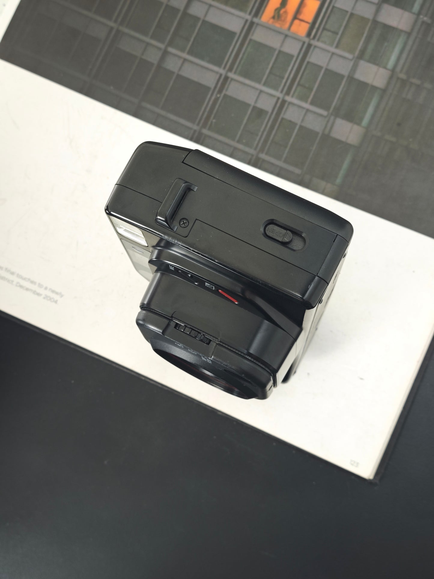 Canon Autoboy TELE Quartz Date #1295884