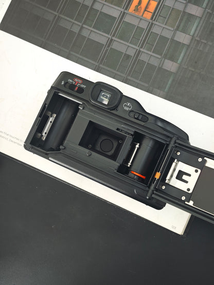 Canon Autoboy TELE Quartz Date #1295884