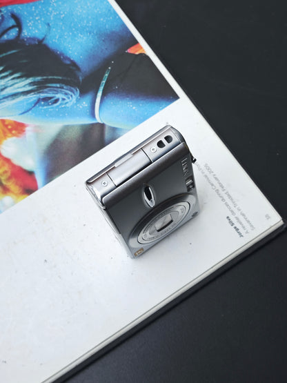 Used Panasonic Lumix DMC-FX30 silver Digital Camera [No charger]