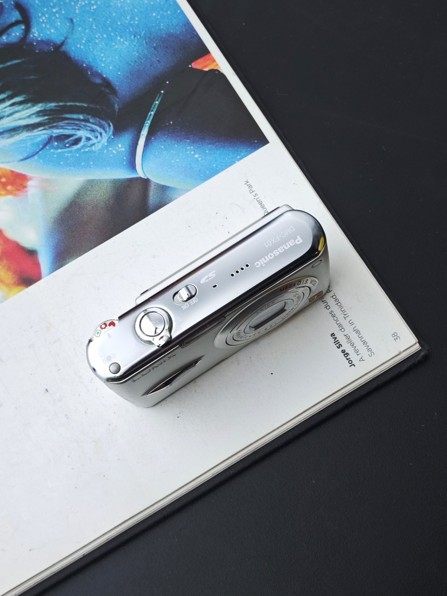 Used Panasonic Lumix DMC-FX01 silver Digital Camera [No charger]