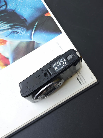 Used Casio EXILIM EX-H10 black Digital Camera [No charger] #11016968A