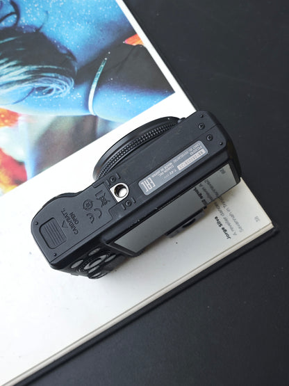 Used Canon PowerShot G16 Digital Camera