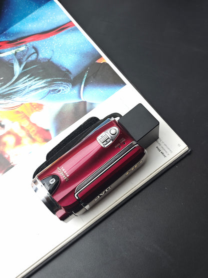 Used JVC GZ-HM570-R Camcorder [No charger]