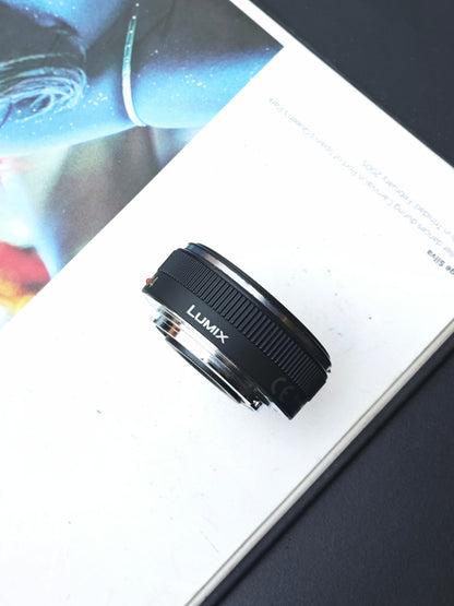 *READ* Panasonic Lumix G 14mm F2.5 [M4/3 mount]