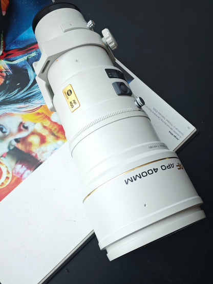 Minolta High Speed AF Apo 400mm F4.5 with AF 1.4X Tele convertor II APO