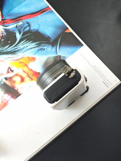 Used Canon EOS M white with EF-M 22mm F2 STM and EF-M 18-55mm F3.5-5.6 IS STM