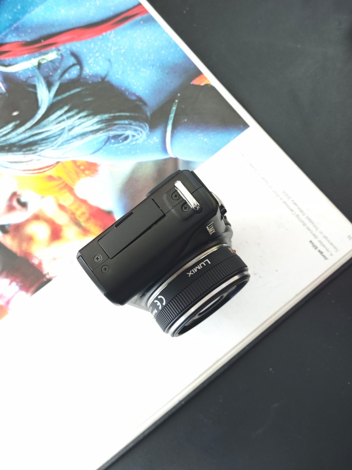 Used Panasonic Lumix DMC-GF2 black with Lumix G 14mm F2.5 [JPN only, No charger]