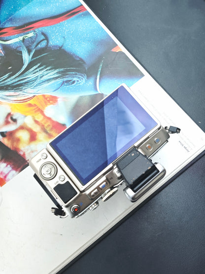 Used Olympus PEN Lite E-PL5 with Double Zoom Kit (+Flash FL-LM1) Digital Camera