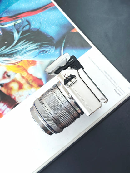 Used Olympus PEN Lite E-PL5 with Double Zoom Kit (+Flash FL-LM1) Digital Camera