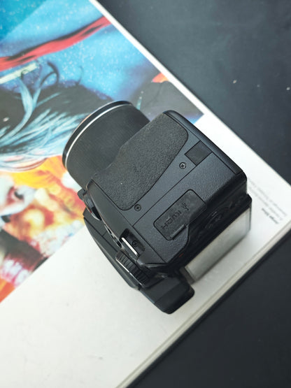 Used Fujifilm FinePix S9800 Digital Camera