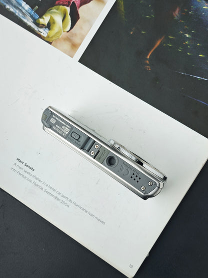 Used Casio EXILIM EX-ZS26 silver Digital Camera [with box]