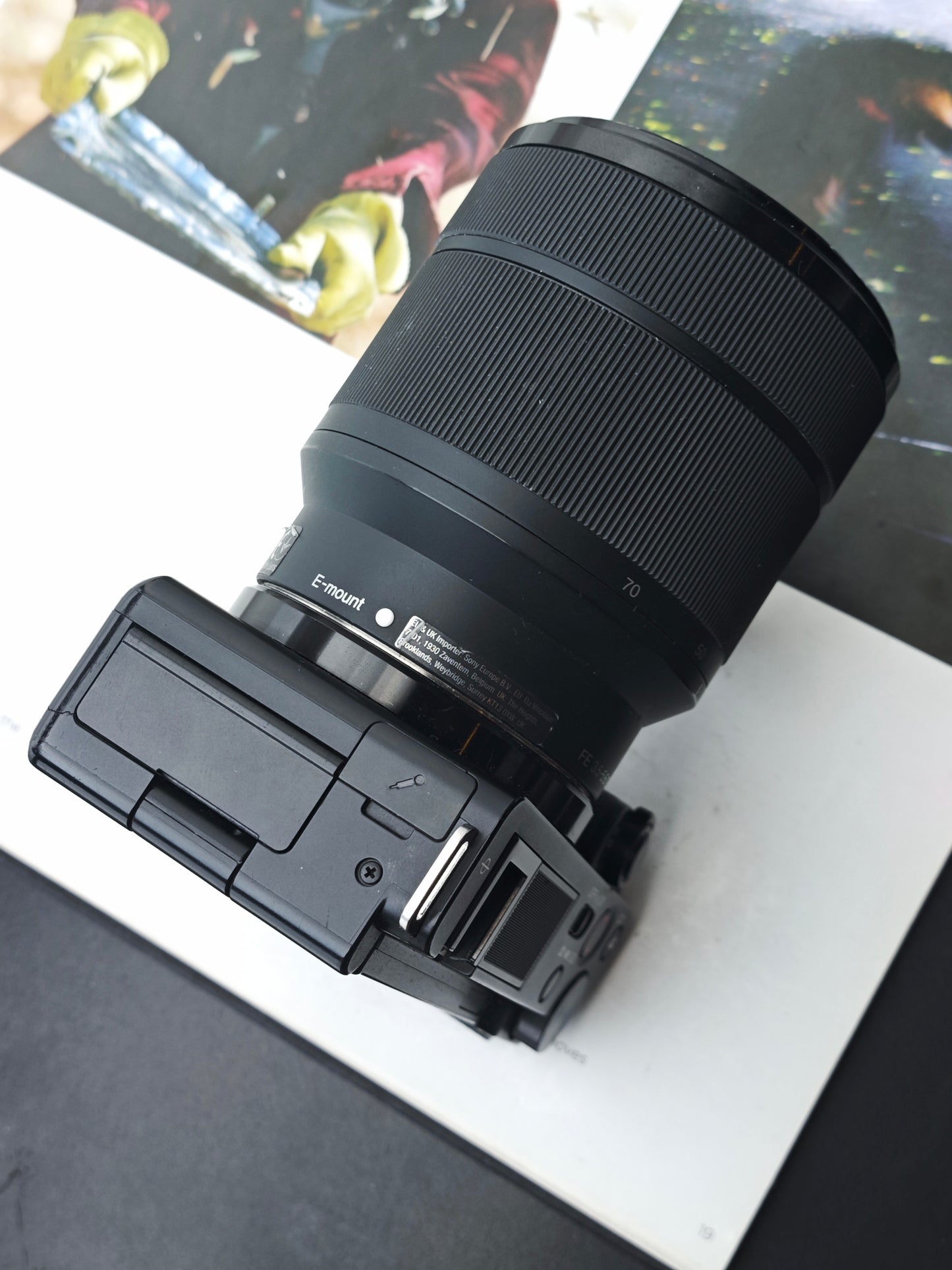 Used Sony ZV-E10 with Sony FE 28-70mm F3.5-5.6 OSS Digital Camera [No charger]