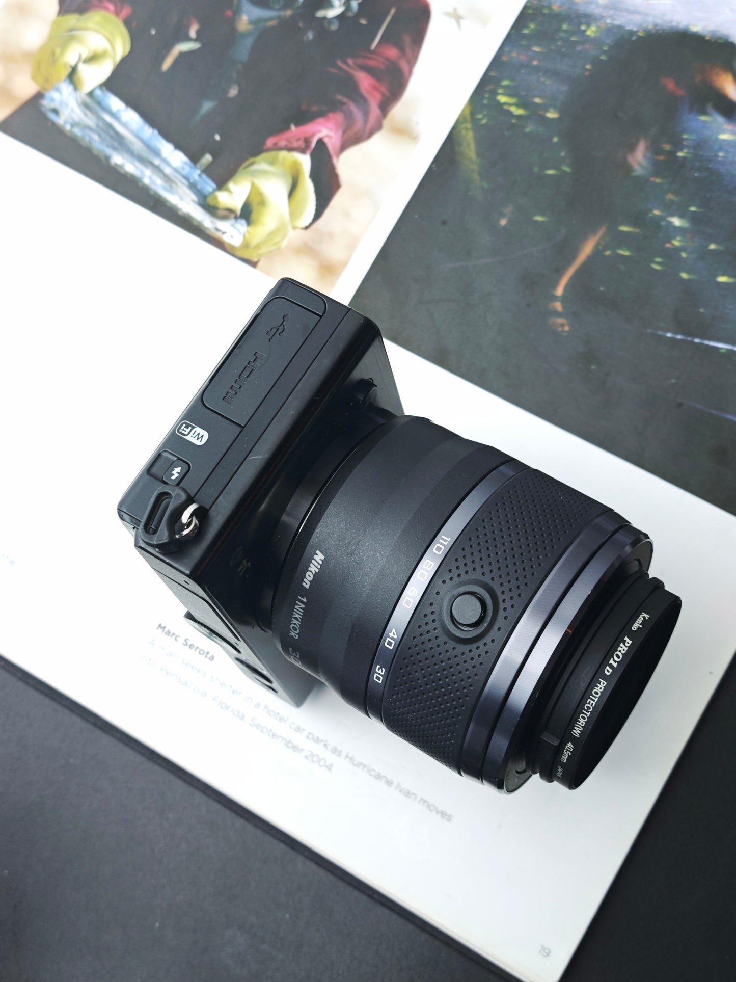Used Nikon 1 J4 with 1 Nikkor 30-110mm F3.8-5.6 VR Digital Camera [No charger]