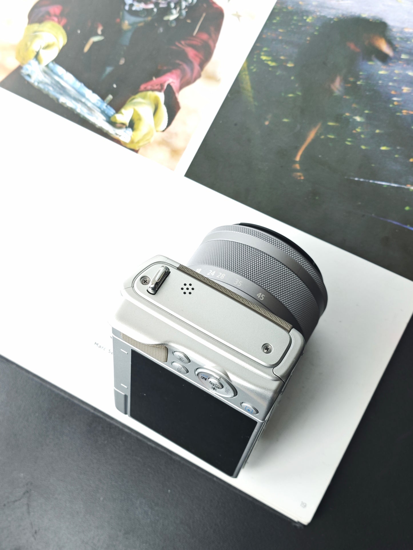 Used Canon EOS M100 with Double Zoom Kit Digital Camera [No charger]