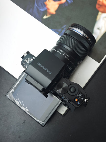 Used Olympus OM-D E-M5 with Olympus M.Zuiko Digital 12-50mm F3.5-6.3 EZ ED MSC [No charger]