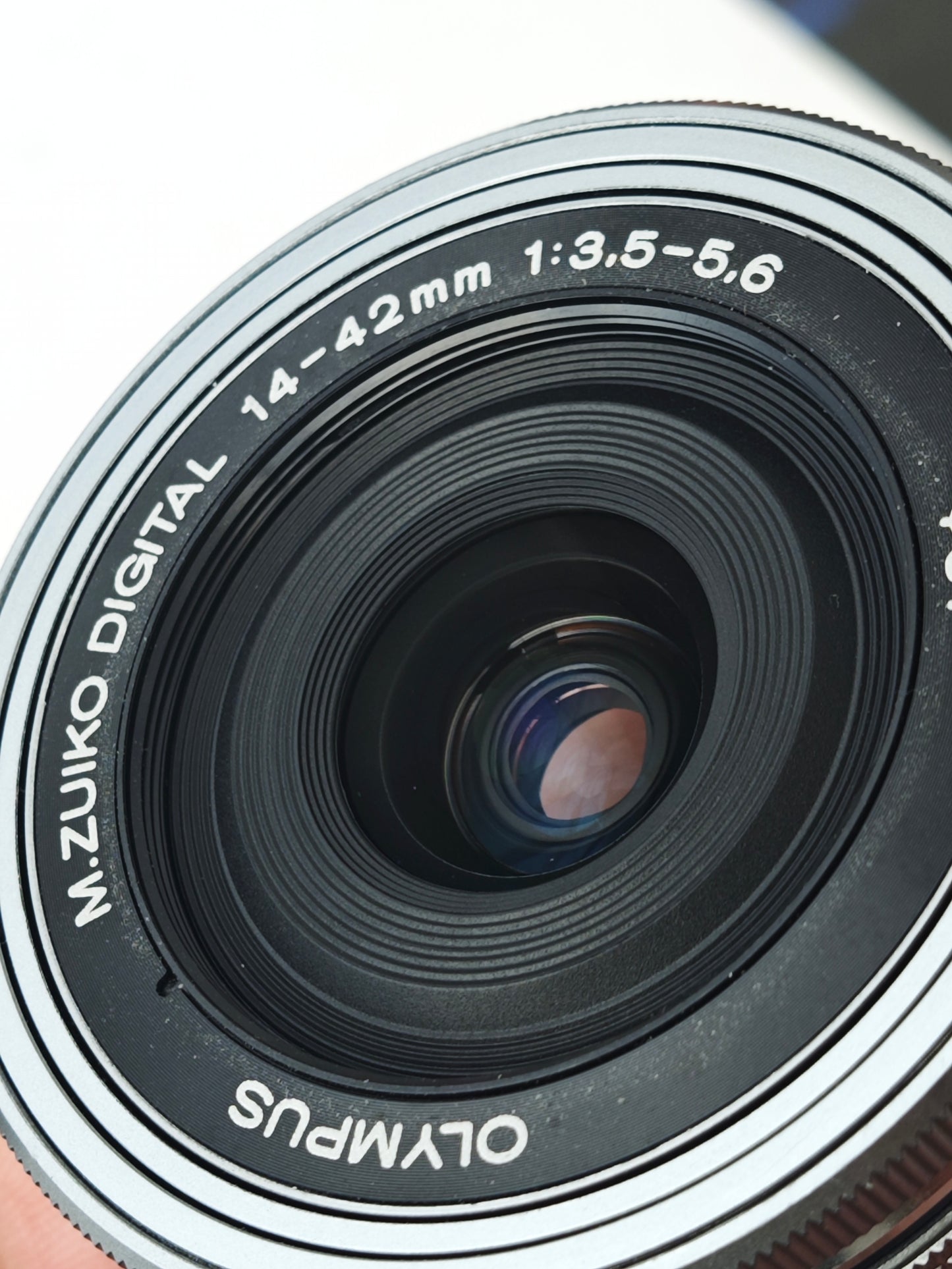 Used Olympus OM-D E-M10III with Double Zoom Kit Digital Camera