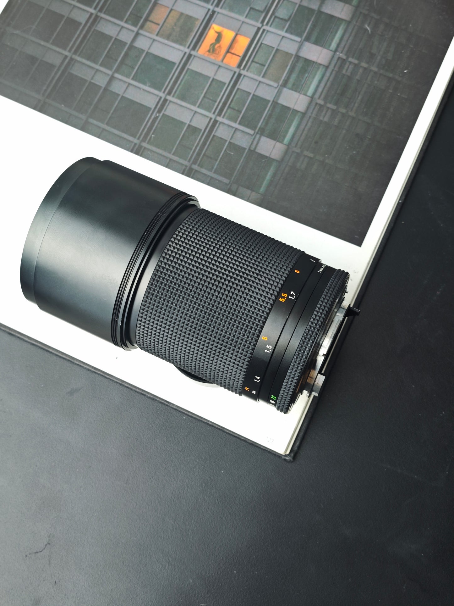 Carl Zeiss Sonnar 180mm F2.8 T* MMJ