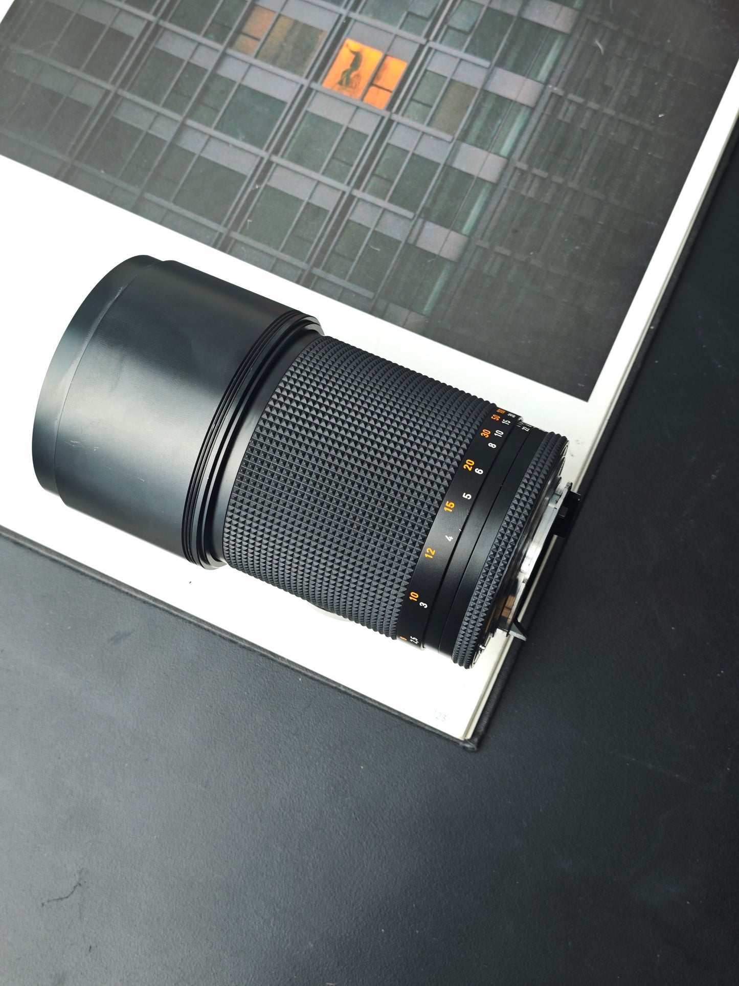 Carl Zeiss Sonnar 180mm F2.8 T* MMJ