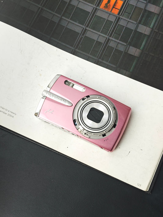 *READ* Used Olympus μ 1020 pink Digital Camera