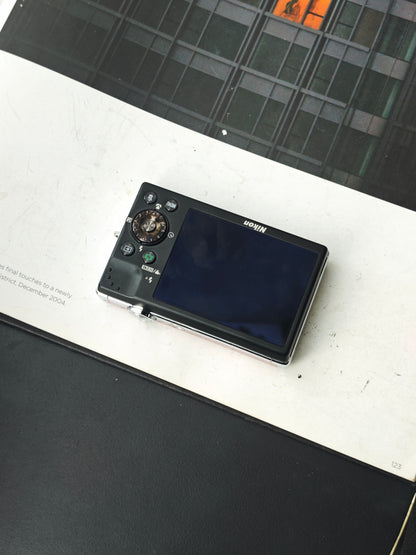 Used Nikon Coolpix S640 pink Digital Camera [No charger]