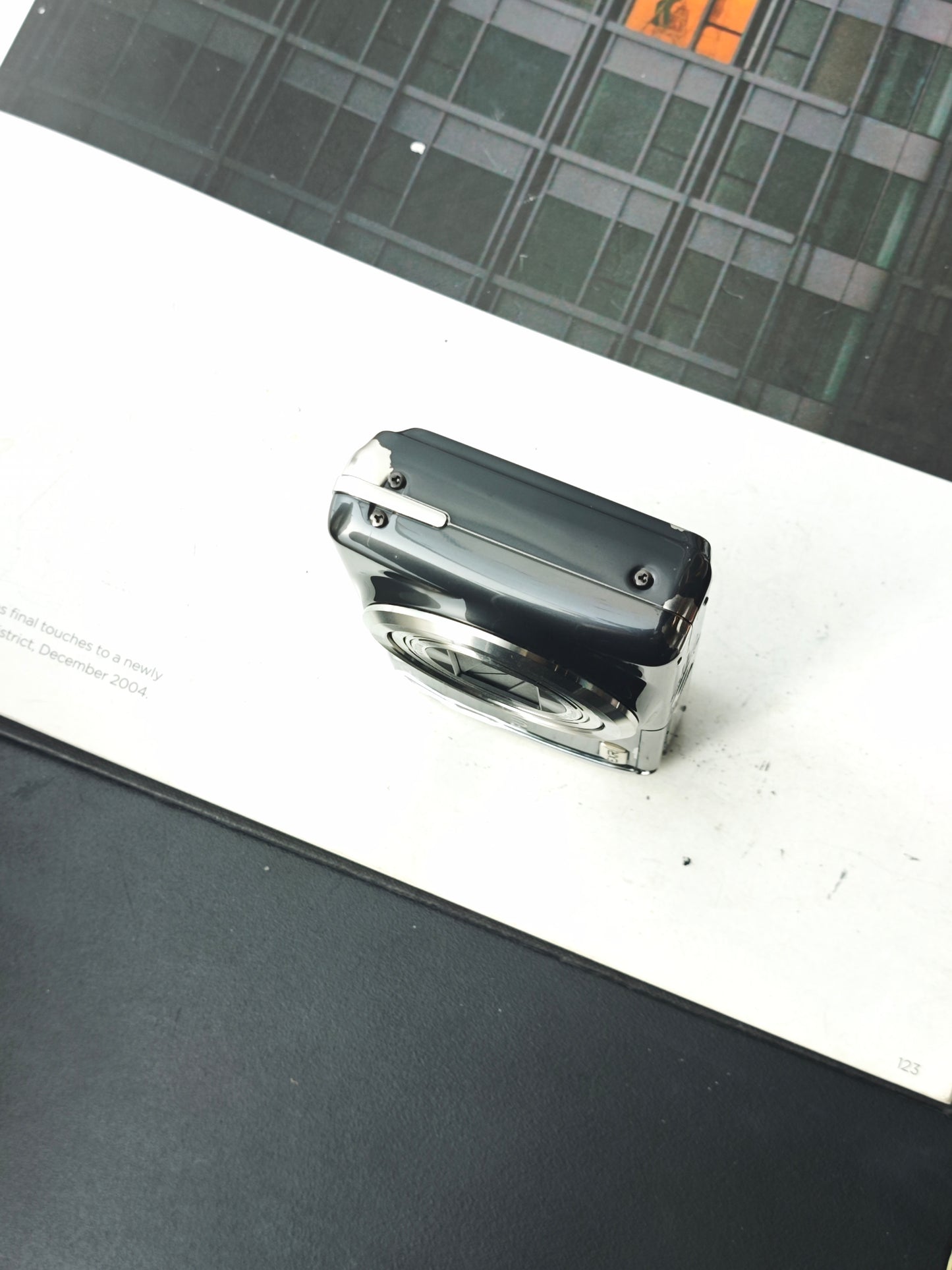 Used Fujifilm FinePix F70 EXR black Digital Camera [No charger] #9C069614