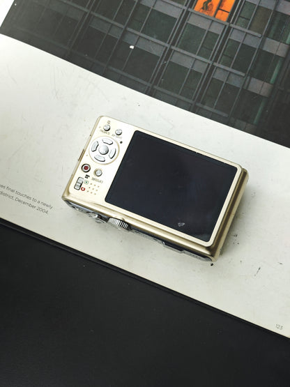 Used Panasonic Lumix DMC-TZ10 gold Digital Camera [JPN only, No charger]