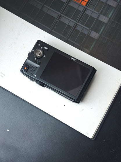 Used Nikon Coolpix S8100 Digital Camera [No charger]