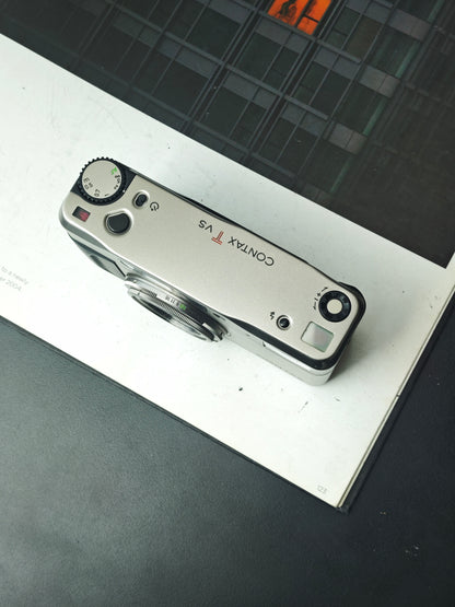 *READ* Contax TVS with Data Back