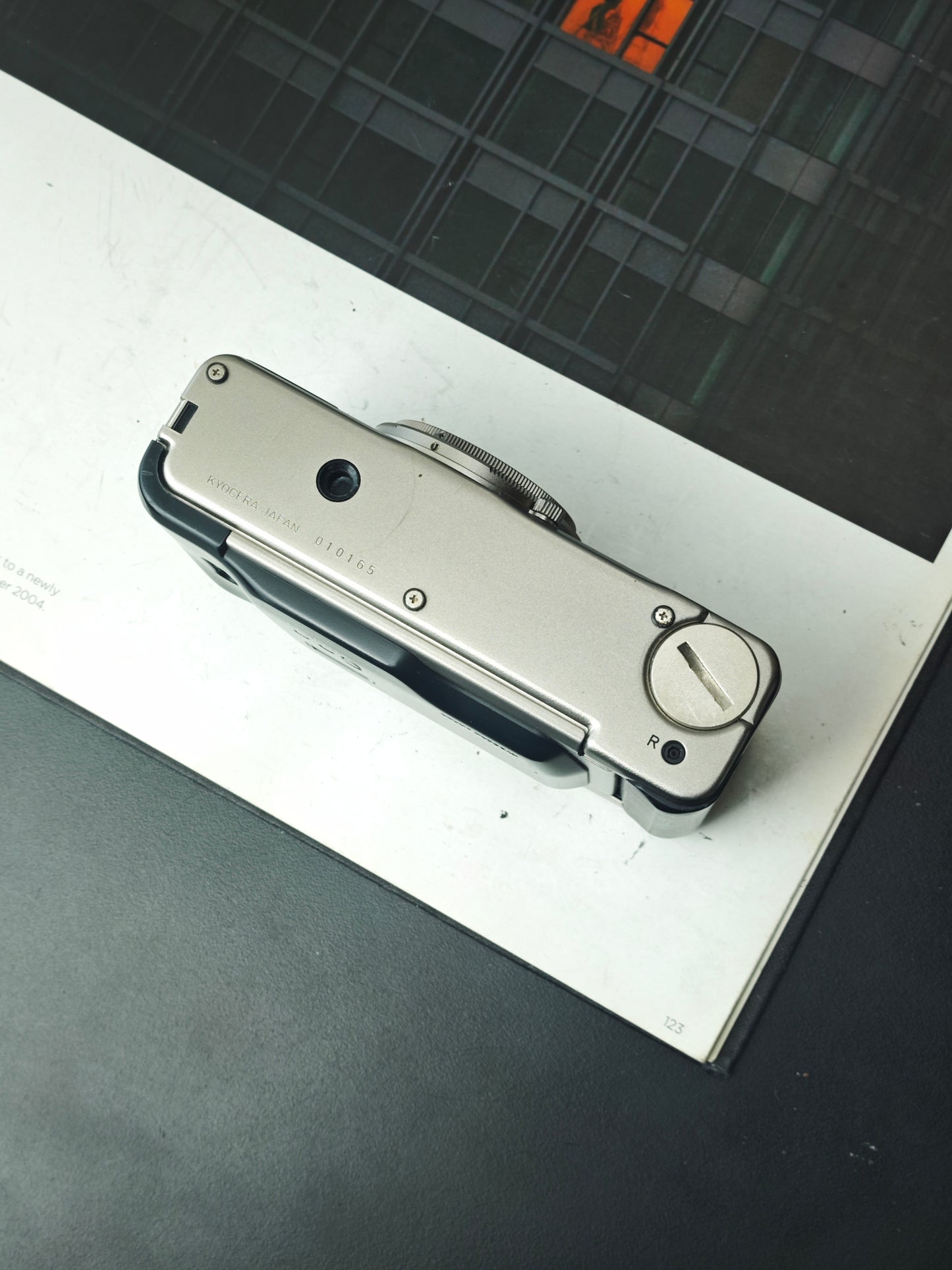 *READ* Contax TVS with Data Back