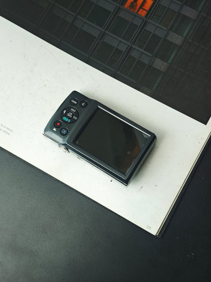 Used Canon IXY 130 silver Digital Camera [with box]