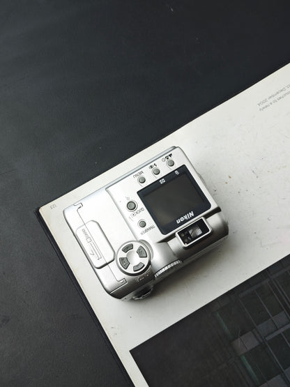 Used Nikon Coolpix 775 Digital Camera