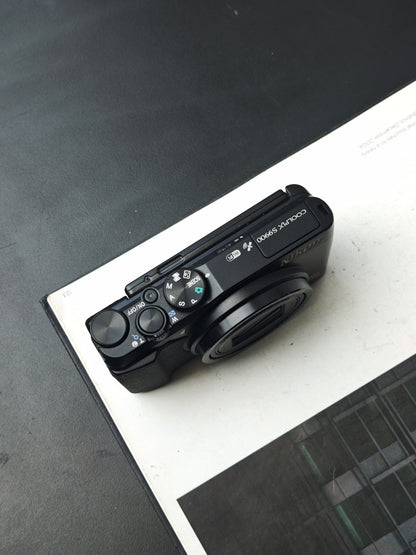 Used Nikon Coolpix S9900 black Digital Camera [No charger]