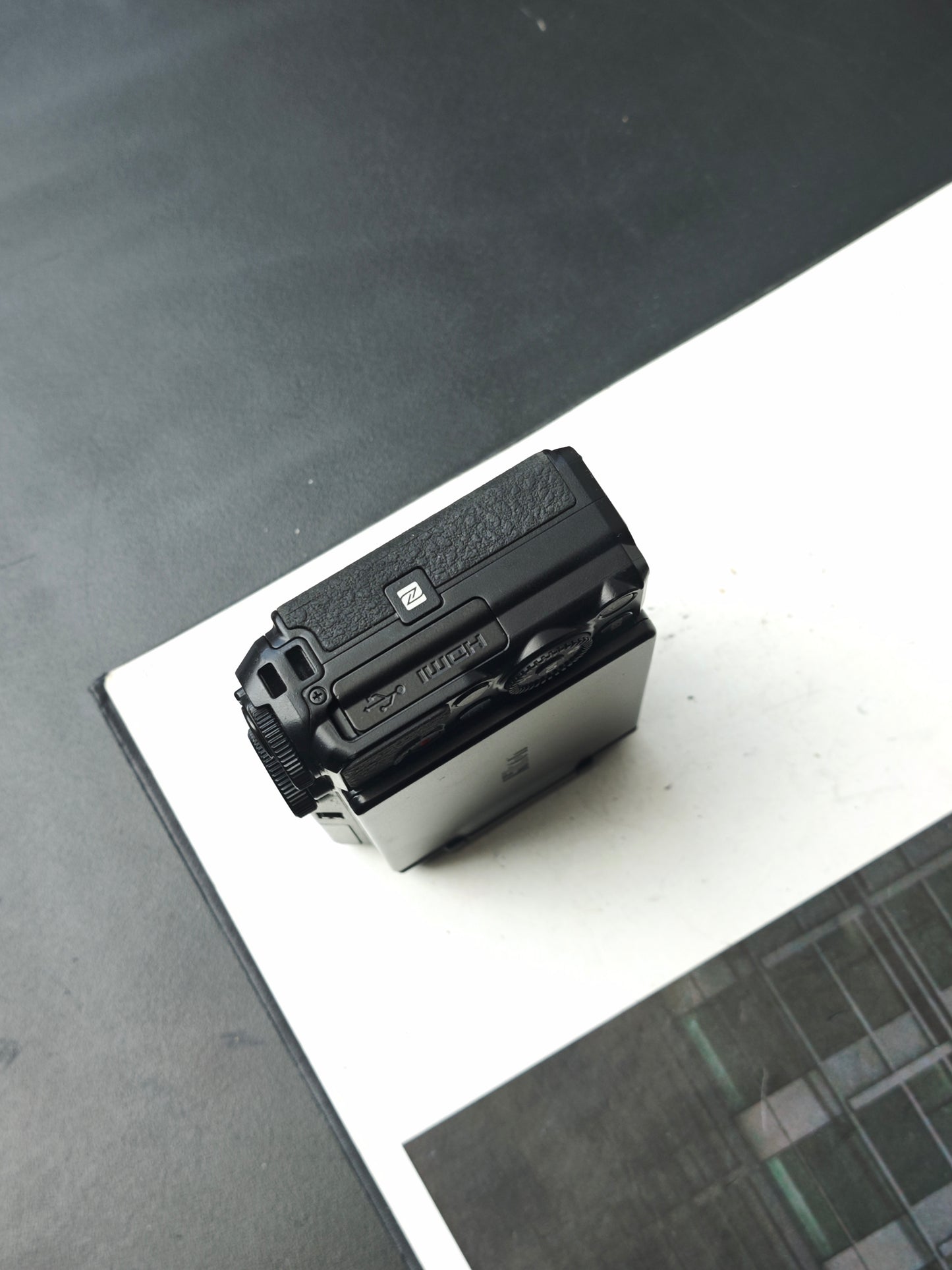 Used Nikon Coolpix S9900 black Digital Camera [No charger]